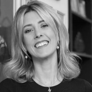 Nichola Elgie – Senior Account Director