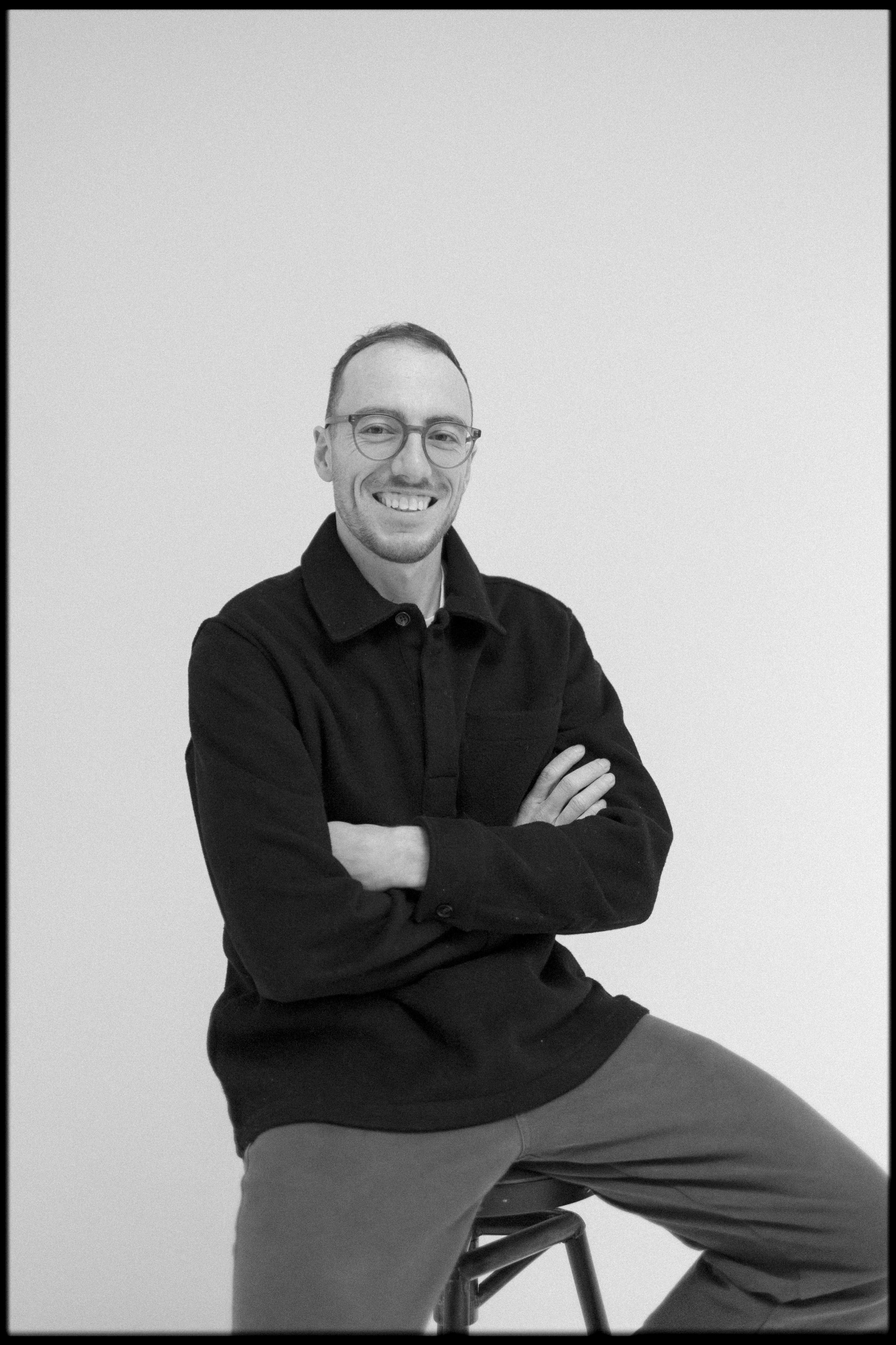 Perry Rowe
